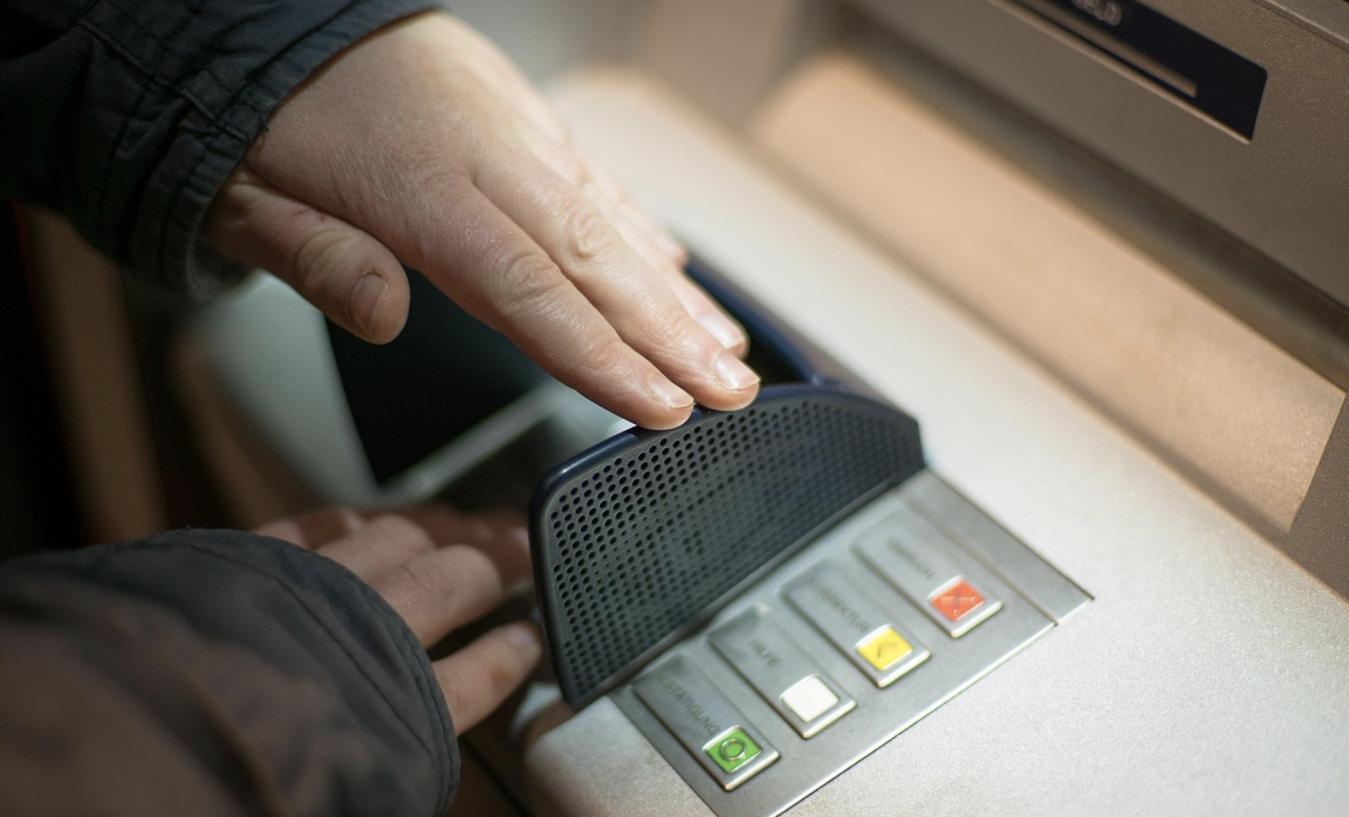 27. novembril toimunud Finantsinspektsiooni võlanõustajate seminaril räägiti sellest, millisel juhul on pankrot võlgniku jaoks pääsetee ja millisel mitte. Lisak